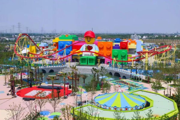 长红配资 上海乐高乐园内测已5万人次！玩乐项目排队时间5～75分钟